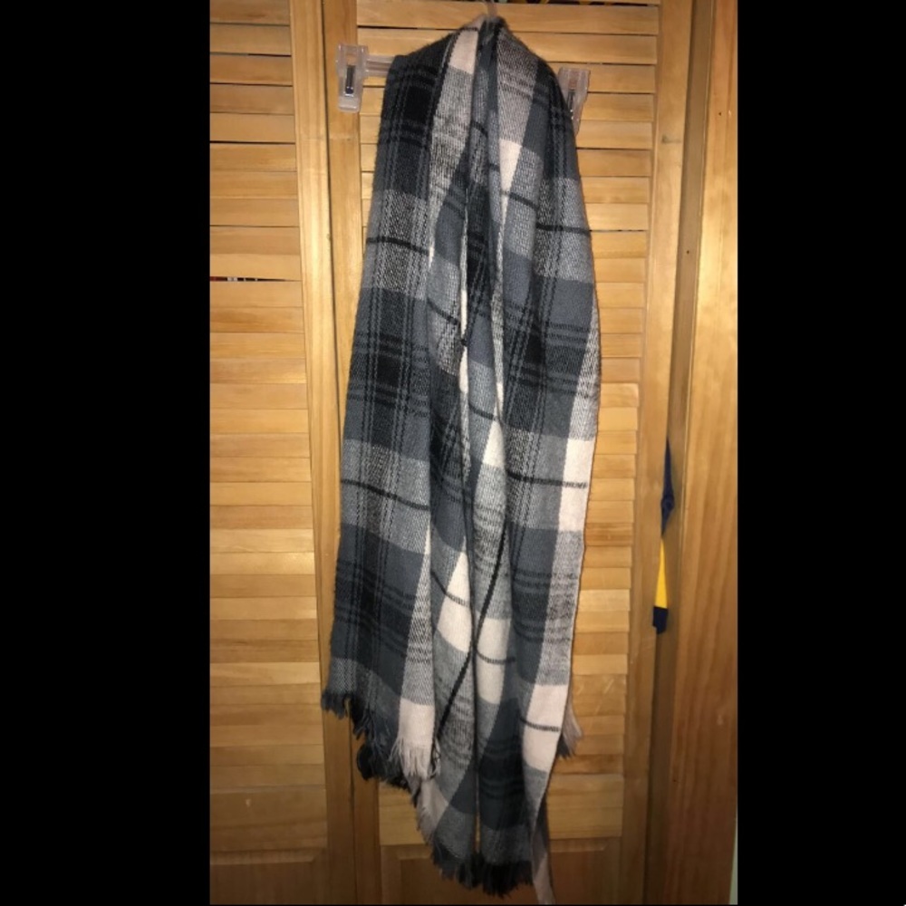 Blanket scarf